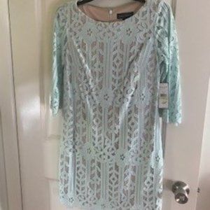 New 4P mint green lace dress